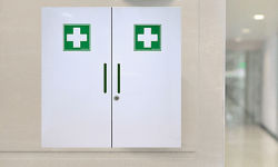 Armoires Ă pharmacie