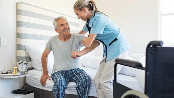 Guide personnel soignant 10 indispensables pour la toilette au lit